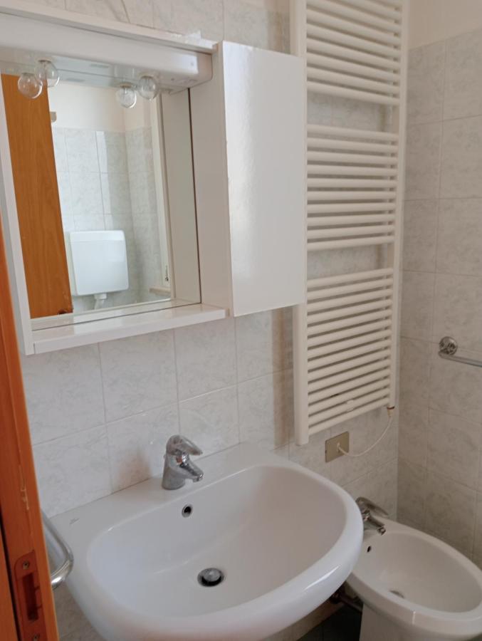 Appartamenti Carlotta Rímini Exterior foto