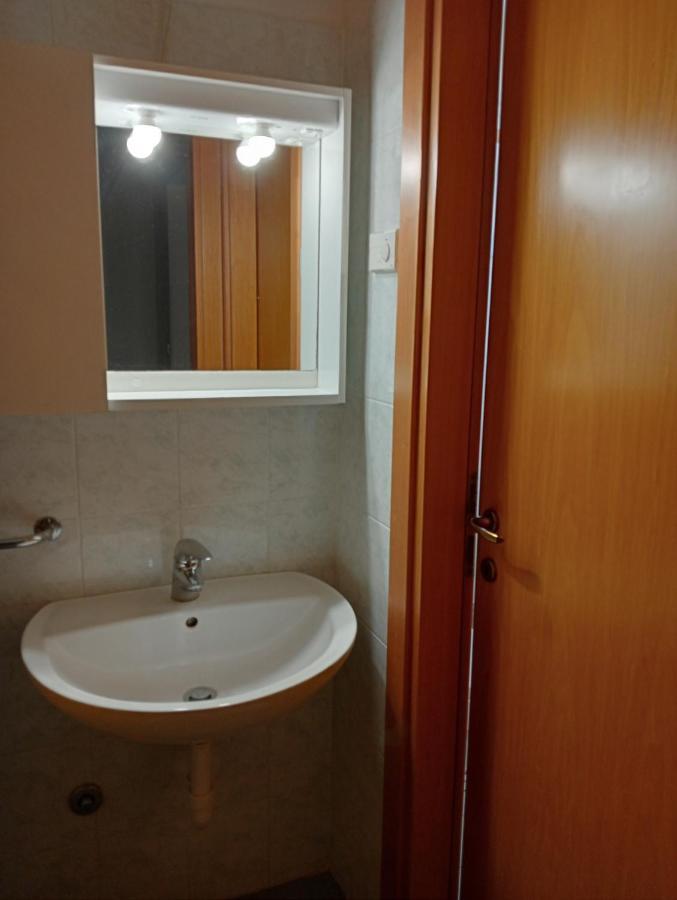 Appartamenti Carlotta Rímini Exterior foto