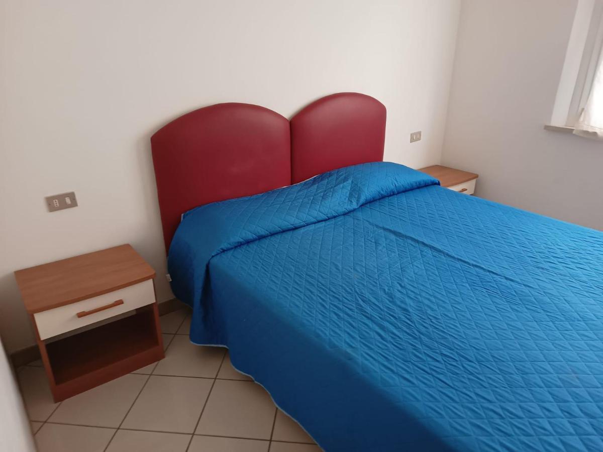 Appartamenti Carlotta Rímini Exterior foto