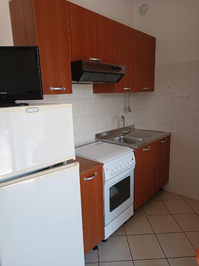 Appartamenti Carlotta Rímini Exterior foto