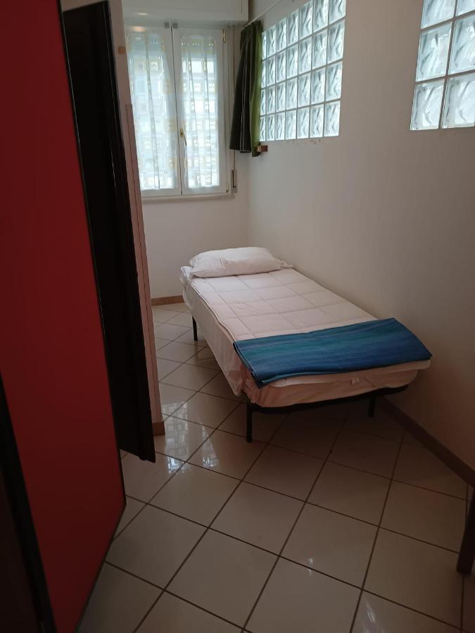 Appartamenti Carlotta Rímini Exterior foto